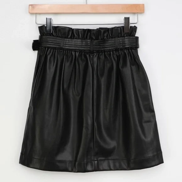 Black Vegan Leather Paperbag Waist Mini Skirt - Picture 3 of 3